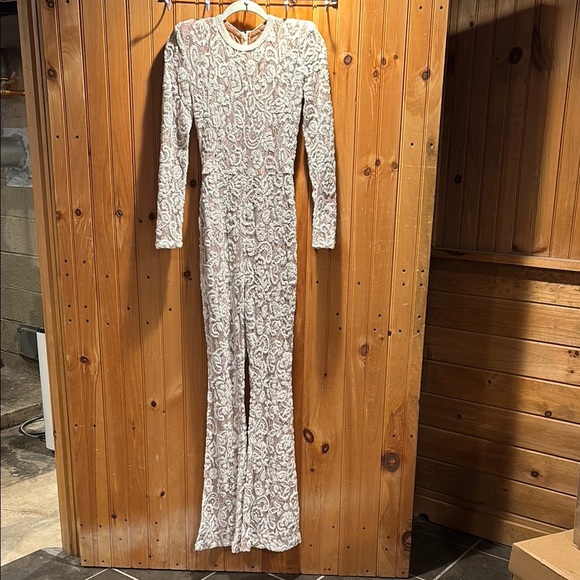 New NADINE MERABI Bella jumpsuit - Picture 1 of 11